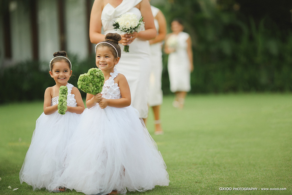 Axioo: That Sunshiny Retro Vibe